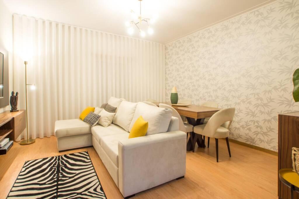 Modern Apartment In Coimbra City Center Extérieur photo
